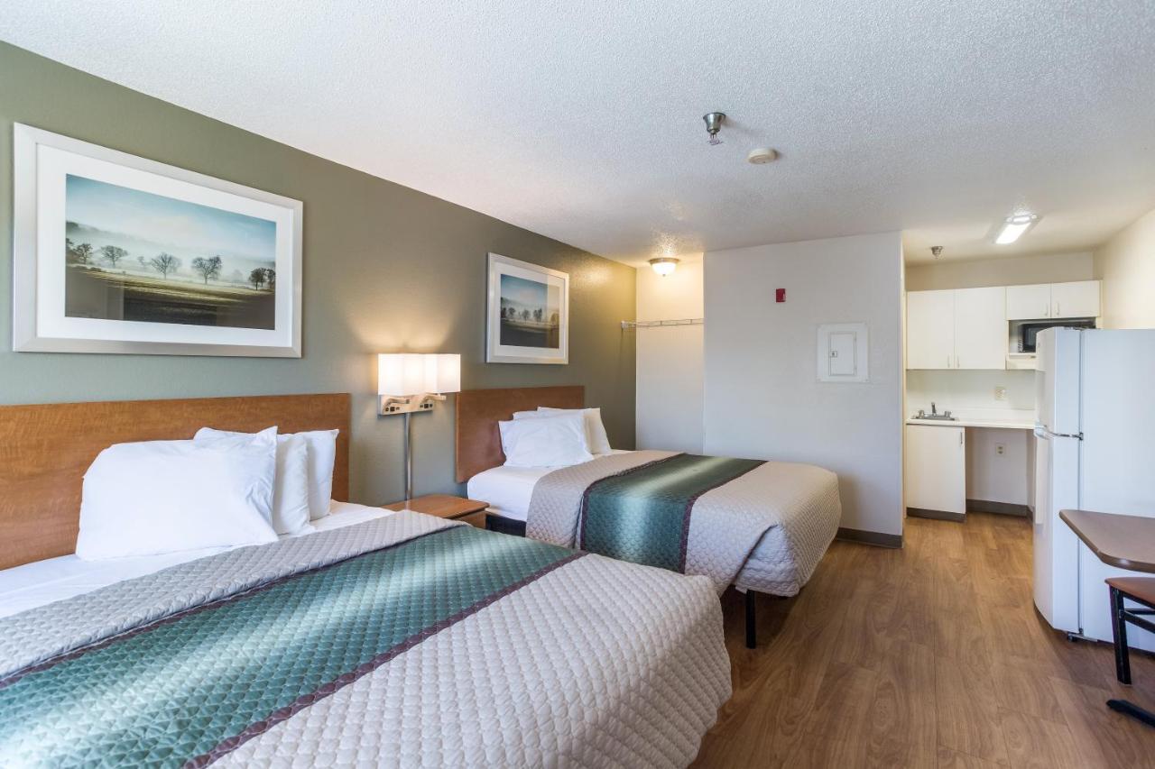 Hometowne Studios By Red Roof Nashville - Airport/Briley Pkwy Luaran gambar
