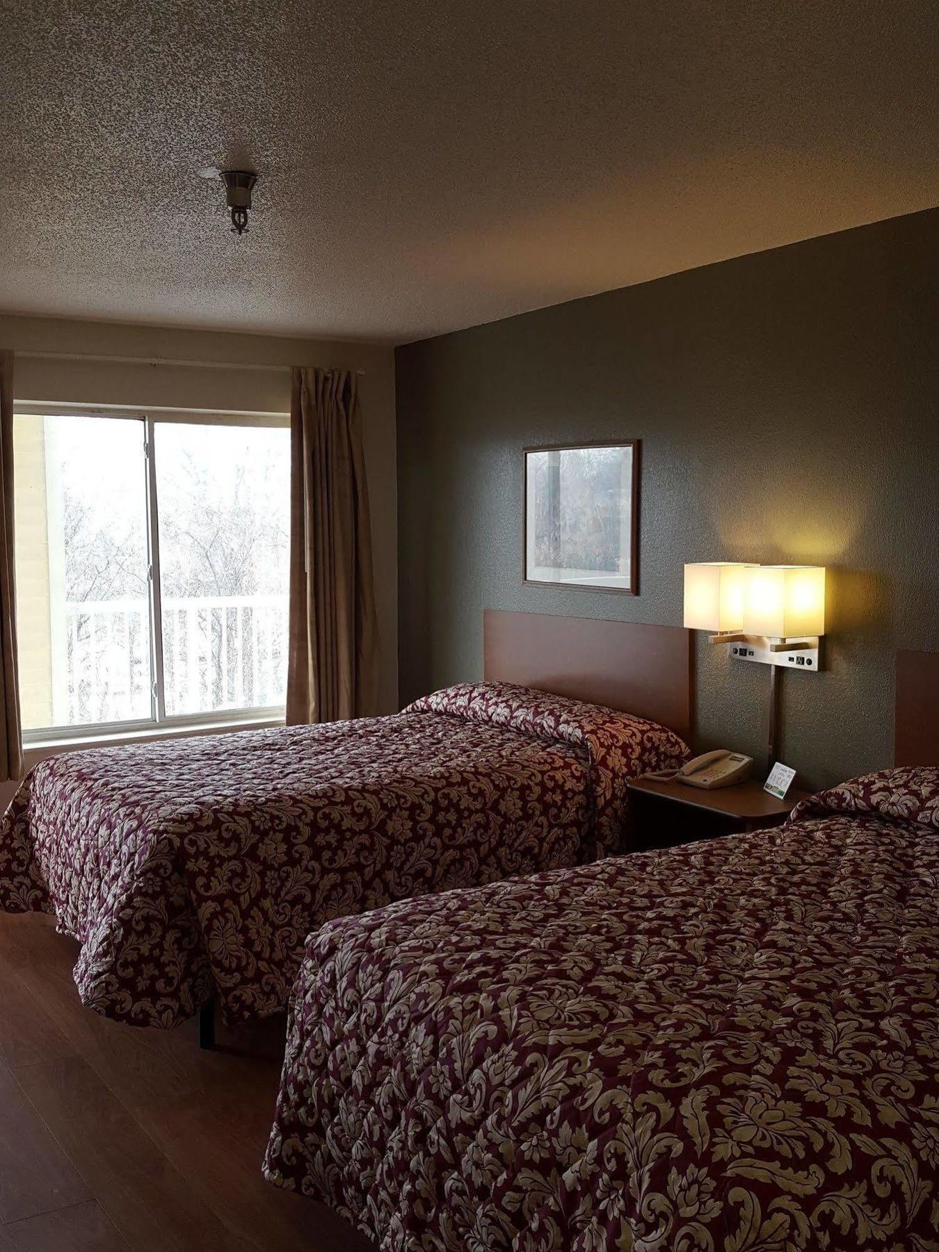 Hometowne Studios By Red Roof Nashville - Airport/Briley Pkwy Luaran gambar
